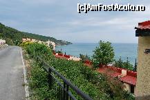 [P47] Royal Club Victoria-Elenite - alee de acces la vile » foto by nicole33
 - 
<span class="allrVoted glyphicon glyphicon-heart hidden" id="av306934"></span>
<a class="m-l-10 hidden" id="sv306934" onclick="voting_Foto_DelVot(,306934,10424)" role="button">șterge vot <span class="glyphicon glyphicon-remove"></span></a>
<a id="v9306934" class=" c-red"  onclick="voting_Foto_SetVot(306934)" role="button"><span class="glyphicon glyphicon-heart-empty"></span> <b>LIKE</b> = Votează poza</a> <img class="hidden"  id="f306934W9" src="/imagini/loader.gif" border="0" /><span class="AjErrMes hidden" id="e306934ErM"></span>