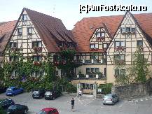 [P29] Alte cladiri vazute de pe zid » foto by cryss27
 - 
<span class="allrVoted glyphicon glyphicon-heart hidden" id="av267563"></span>
<a class="m-l-10 hidden" id="sv267563" onclick="voting_Foto_DelVot(,267563,10426)" role="button">șterge vot <span class="glyphicon glyphicon-remove"></span></a>
<a id="v9267563" class=" c-red"  onclick="voting_Foto_SetVot(267563)" role="button"><span class="glyphicon glyphicon-heart-empty"></span> <b>LIKE</b> = Votează poza</a> <img class="hidden"  id="f267563W9" src="/imagini/loader.gif" border="0" /><span class="AjErrMes hidden" id="e267563ErM"></span>