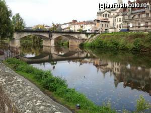 [P06] Pont de Barris peste Isle » foto by achelici
 - 
<span class="allrVoted glyphicon glyphicon-heart hidden" id="av679160"></span>
<a class="m-l-10 hidden" id="sv679160" onclick="voting_Foto_DelVot(,679160,10440)" role="button">șterge vot <span class="glyphicon glyphicon-remove"></span></a>
<a id="v9679160" class=" c-red"  onclick="voting_Foto_SetVot(679160)" role="button"><span class="glyphicon glyphicon-heart-empty"></span> <b>LIKE</b> = Votează poza</a> <img class="hidden"  id="f679160W9" src="/imagini/loader.gif" border="0" /><span class="AjErrMes hidden" id="e679160ErM"></span>