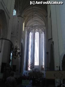 [P08] in interiorul bisericii sfanta maria » foto by a.sr*
 - 
<span class="allrVoted glyphicon glyphicon-heart hidden" id="av272383"></span>
<a class="m-l-10 hidden" id="sv272383" onclick="voting_Foto_DelVot(,272383,10531)" role="button">șterge vot <span class="glyphicon glyphicon-remove"></span></a>
<a id="v9272383" class=" c-red"  onclick="voting_Foto_SetVot(272383)" role="button"><span class="glyphicon glyphicon-heart-empty"></span> <b>LIKE</b> = Votează poza</a> <img class="hidden"  id="f272383W9" src="/imagini/loader.gif" border="0" /><span class="AjErrMes hidden" id="e272383ErM"></span>