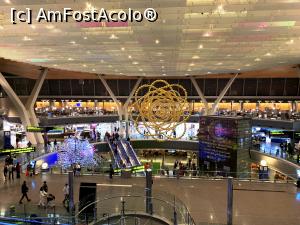 [P22] Hamad International Airport Doha » foto by AZE
 - 
<span class="allrVoted glyphicon glyphicon-heart hidden" id="av1364119"></span>
<a class="m-l-10 hidden" id="sv1364119" onclick="voting_Foto_DelVot(,1364119,10590)" role="button">șterge vot <span class="glyphicon glyphicon-remove"></span></a>
<a id="v91364119" class=" c-red"  onclick="voting_Foto_SetVot(1364119)" role="button"><span class="glyphicon glyphicon-heart-empty"></span> <b>LIKE</b> = Votează poza</a> <img class="hidden"  id="f1364119W9" src="/imagini/loader.gif" border="0" /><span class="AjErrMes hidden" id="e1364119ErM"></span>