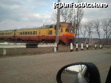 [P06] Tren personal, zona Ungheni » foto by zsolt_tusnad
 - 
<span class="allrVoted glyphicon glyphicon-heart hidden" id="av314335"></span>
<a class="m-l-10 hidden" id="sv314335" onclick="voting_Foto_DelVot(,314335,10593)" role="button">șterge vot <span class="glyphicon glyphicon-remove"></span></a>
<a id="v9314335" class=" c-red"  onclick="voting_Foto_SetVot(314335)" role="button"><span class="glyphicon glyphicon-heart-empty"></span> <b>LIKE</b> = Votează poza</a> <img class="hidden"  id="f314335W9" src="/imagini/loader.gif" border="0" /><span class="AjErrMes hidden" id="e314335ErM"></span>