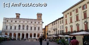 [P37] Pe cealalta parte a pietei se gaseste  <strong>Palazzo Nuovo</strong> (Palatul Nou), cu fatada din marmura alba, in care functioneaza biblioteca. » foto by geani anto
 - 
<span class="allrVoted glyphicon glyphicon-heart hidden" id="av1268965"></span>
<a class="m-l-10 hidden" id="sv1268965" onclick="voting_Foto_DelVot(,1268965,10639)" role="button">șterge vot <span class="glyphicon glyphicon-remove"></span></a>
<a id="v91268965" class=" c-red"  onclick="voting_Foto_SetVot(1268965)" role="button"><span class="glyphicon glyphicon-heart-empty"></span> <b>LIKE</b> = Votează poza</a> <img class="hidden"  id="f1268965W9" src="/imagini/loader.gif" border="0" /><span class="AjErrMes hidden" id="e1268965ErM"></span>