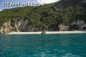 [P04] Kolias Beach » foto by Maya_C
 - 
<span class="allrVoted glyphicon glyphicon-heart hidden" id="av1055788"></span>
<a class="m-l-10 hidden" id="sv1055788" onclick="voting_Foto_DelVot(,1055788,10695)" role="button">șterge vot <span class="glyphicon glyphicon-remove"></span></a>
<a id="v91055788" class=" c-red"  onclick="voting_Foto_SetVot(1055788)" role="button"><span class="glyphicon glyphicon-heart-empty"></span> <b>LIKE</b> = Votează poza</a> <img class="hidden"  id="f1055788W9" src="/imagini/loader.gif" border="0" /><span class="AjErrMes hidden" id="e1055788ErM"></span>