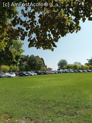 [P16] Terenul de cricket, aflat în dreapta Esplanadei. » foto by Rodel
 - 
<span class="allrVoted glyphicon glyphicon-heart hidden" id="av1339866"></span>
<a class="m-l-10 hidden" id="sv1339866" onclick="voting_Foto_DelVot(,1339866,10697)" role="button">șterge vot <span class="glyphicon glyphicon-remove"></span></a>
<a id="v91339866" class=" c-red"  onclick="voting_Foto_SetVot(1339866)" role="button"><span class="glyphicon glyphicon-heart-empty"></span> <b>LIKE</b> = Votează poza</a> <img class="hidden"  id="f1339866W9" src="/imagini/loader.gif" border="0" /><span class="AjErrMes hidden" id="e1339866ErM"></span>