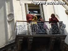 [P09] Corfu Town - Obiceiul aruncarii ulcioarelor cu apa de la balcoane » foto by Diaura*
 - 
<span class="allrVoted glyphicon glyphicon-heart hidden" id="av30352"></span>
<a class="m-l-10 hidden" id="sv30352" onclick="voting_Foto_DelVot(,30352,10697)" role="button">șterge vot <span class="glyphicon glyphicon-remove"></span></a>
<a id="v930352" class=" c-red"  onclick="voting_Foto_SetVot(30352)" role="button"><span class="glyphicon glyphicon-heart-empty"></span> <b>LIKE</b> = Votează poza</a> <img class="hidden"  id="f30352W9" src="/imagini/loader.gif" border="0" /><span class="AjErrMes hidden" id="e30352ErM"></span>