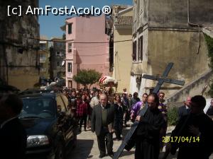 [P05] Procesiunea religioasă.  » foto by puiutea
 - 
<span class="allrVoted glyphicon glyphicon-heart hidden" id="av848492"></span>
<a class="m-l-10 hidden" id="sv848492" onclick="voting_Foto_DelVot(,848492,10697)" role="button">șterge vot <span class="glyphicon glyphicon-remove"></span></a>
<a id="v9848492" class=" c-red"  onclick="voting_Foto_SetVot(848492)" role="button"><span class="glyphicon glyphicon-heart-empty"></span> <b>LIKE</b> = Votează poza</a> <img class="hidden"  id="f848492W9" src="/imagini/loader.gif" border="0" /><span class="AjErrMes hidden" id="e848492ErM"></span>