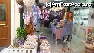 [P19] Un magazin foarte frumos care mi-a atras atentia.  » foto by AleDia
 - 
<span class="allrVoted glyphicon glyphicon-heart hidden" id="av687206"></span>
<a class="m-l-10 hidden" id="sv687206" onclick="voting_Foto_DelVot(,687206,10697)" role="button">șterge vot <span class="glyphicon glyphicon-remove"></span></a>
<a id="v9687206" class=" c-red"  onclick="voting_Foto_SetVot(687206)" role="button"><span class="glyphicon glyphicon-heart-empty"></span> <b>LIKE</b> = Votează poza</a> <img class="hidden"  id="f687206W9" src="/imagini/loader.gif" border="0" /><span class="AjErrMes hidden" id="e687206ErM"></span>