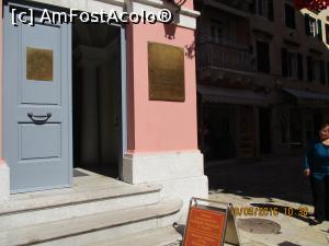 [P02] Intrarea in muzeu.  » foto by elviramvio
 - 
<span class="allrVoted glyphicon glyphicon-heart hidden" id="av802168"></span>
<a class="m-l-10 hidden" id="sv802168" onclick="voting_Foto_DelVot(,802168,10697)" role="button">șterge vot <span class="glyphicon glyphicon-remove"></span></a>
<a id="v9802168" class=" c-red"  onclick="voting_Foto_SetVot(802168)" role="button"><span class="glyphicon glyphicon-heart-empty"></span> <b>LIKE</b> = Votează poza</a> <img class="hidden"  id="f802168W9" src="/imagini/loader.gif" border="0" /><span class="AjErrMes hidden" id="e802168ErM"></span>