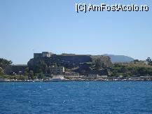 [P04] Fortareata din Kerkyra vazuta de pe mare, la venirea pe insula Corfu » foto by ileanaxperta*
 - 
<span class="allrVoted glyphicon glyphicon-heart hidden" id="av79332"></span>
<a class="m-l-10 hidden" id="sv79332" onclick="voting_Foto_DelVot(,79332,10697)" role="button">șterge vot <span class="glyphicon glyphicon-remove"></span></a>
<a id="v979332" class=" c-red"  onclick="voting_Foto_SetVot(79332)" role="button"><span class="glyphicon glyphicon-heart-empty"></span> <b>LIKE</b> = Votează poza</a> <img class="hidden"  id="f79332W9" src="/imagini/loader.gif" border="0" /><span class="AjErrMes hidden" id="e79332ErM"></span>