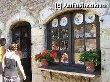 [P06] Una din pravaliile ce marginesc piata mare (Piata teiului - Place du Tilleul ) » foto by vadra
 - 
<span class="allrVoted glyphicon glyphicon-heart hidden" id="av285923"></span>
<a class="m-l-10 hidden" id="sv285923" onclick="voting_Foto_DelVot(,285923,10768)" role="button">șterge vot <span class="glyphicon glyphicon-remove"></span></a>
<a id="v9285923" class=" c-red"  onclick="voting_Foto_SetVot(285923)" role="button"><span class="glyphicon glyphicon-heart-empty"></span> <b>LIKE</b> = Votează poza</a> <img class="hidden"  id="f285923W9" src="/imagini/loader.gif" border="0" /><span class="AjErrMes hidden" id="e285923ErM"></span>