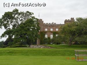 [P17] Scone Palace - Arbori falnici umbresc palatul.  » foto by iulianic
 - 
<span class="allrVoted glyphicon glyphicon-heart hidden" id="av850454"></span>
<a class="m-l-10 hidden" id="sv850454" onclick="voting_Foto_DelVot(,850454,10793)" role="button">șterge vot <span class="glyphicon glyphicon-remove"></span></a>
<a id="v9850454" class=" c-red"  onclick="voting_Foto_SetVot(850454)" role="button"><span class="glyphicon glyphicon-heart-empty"></span> <b>LIKE</b> = Votează poza</a> <img class="hidden"  id="f850454W9" src="/imagini/loader.gif" border="0" /><span class="AjErrMes hidden" id="e850454ErM"></span>