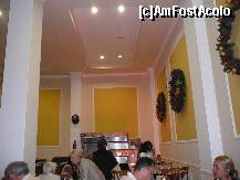 [P19] in restaurant unde mancam micul dejun si cina ,sunt fotografii facute de cel mic :)) » foto by Angelinne
 - 
<span class="allrVoted glyphicon glyphicon-heart hidden" id="av286761"></span>
<a class="m-l-10 hidden" id="sv286761" onclick="voting_Foto_DelVot(,286761,10819)" role="button">șterge vot <span class="glyphicon glyphicon-remove"></span></a>
<a id="v9286761" class=" c-red"  onclick="voting_Foto_SetVot(286761)" role="button"><span class="glyphicon glyphicon-heart-empty"></span> <b>LIKE</b> = Votează poza</a> <img class="hidden"  id="f286761W9" src="/imagini/loader.gif" border="0" /><span class="AjErrMes hidden" id="e286761ErM"></span>
