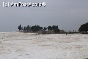 [P17] Pamukkale terase de calcar » foto by Mirinda
 - 
<span class="allrVoted glyphicon glyphicon-heart hidden" id="av1289581"></span>
<a class="m-l-10 hidden" id="sv1289581" onclick="voting_Foto_DelVot(,1289581,10840)" role="button">șterge vot <span class="glyphicon glyphicon-remove"></span></a>
<a id="v91289581" class=" c-red"  onclick="voting_Foto_SetVot(1289581)" role="button"><span class="glyphicon glyphicon-heart-empty"></span> <b>LIKE</b> = Votează poza</a> <img class="hidden"  id="f1289581W9" src="/imagini/loader.gif" border="0" /><span class="AjErrMes hidden" id="e1289581ErM"></span>