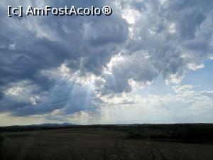 [P19] Norii se destramă și răzbat primele raze de soare » foto by crismis
 - 
<span class="allrVoted glyphicon glyphicon-heart hidden" id="av1099874"></span>
<a class="m-l-10 hidden" id="sv1099874" onclick="voting_Foto_DelVot(,1099874,10840)" role="button">șterge vot <span class="glyphicon glyphicon-remove"></span></a>
<a id="v91099874" class=" c-red"  onclick="voting_Foto_SetVot(1099874)" role="button"><span class="glyphicon glyphicon-heart-empty"></span> <b>LIKE</b> = Votează poza</a> <img class="hidden"  id="f1099874W9" src="/imagini/loader.gif" border="0" /><span class="AjErrMes hidden" id="e1099874ErM"></span>