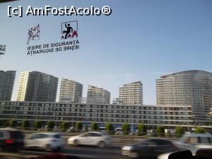 [P49] istanbul din autocar » foto by d.croitoru
 - 
<span class="allrVoted glyphicon glyphicon-heart hidden" id="av1088767"></span>
<a class="m-l-10 hidden" id="sv1088767" onclick="voting_Foto_DelVot(,1088767,10840)" role="button">șterge vot <span class="glyphicon glyphicon-remove"></span></a>
<a id="v91088767" class=" c-red"  onclick="voting_Foto_SetVot(1088767)" role="button"><span class="glyphicon glyphicon-heart-empty"></span> <b>LIKE</b> = Votează poza</a> <img class="hidden"  id="f1088767W9" src="/imagini/loader.gif" border="0" /><span class="AjErrMes hidden" id="e1088767ErM"></span>