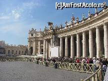 [P05] Piazza San Pietro. » foto by aquariusdorin
 - 
<span class="allrVoted glyphicon glyphicon-heart hidden" id="av307399"></span>
<a class="m-l-10 hidden" id="sv307399" onclick="voting_Foto_DelVot(,307399,10951)" role="button">șterge vot <span class="glyphicon glyphicon-remove"></span></a>
<a id="v9307399" class=" c-red"  onclick="voting_Foto_SetVot(307399)" role="button"><span class="glyphicon glyphicon-heart-empty"></span> <b>LIKE</b> = Votează poza</a> <img class="hidden"  id="f307399W9" src="/imagini/loader.gif" border="0" /><span class="AjErrMes hidden" id="e307399ErM"></span>