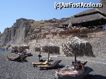 [P18] EROS Beach cu nisip gri Santorini » foto by Alb
 - 
<span class="allrVoted glyphicon glyphicon-heart hidden" id="av85388"></span>
<a class="m-l-10 hidden" id="sv85388" onclick="voting_Foto_DelVot(,85388,10982)" role="button">șterge vot <span class="glyphicon glyphicon-remove"></span></a>
<a id="v985388" class=" c-red"  onclick="voting_Foto_SetVot(85388)" role="button"><span class="glyphicon glyphicon-heart-empty"></span> <b>LIKE</b> = Votează poza</a> <img class="hidden"  id="f85388W9" src="/imagini/loader.gif" border="0" /><span class="AjErrMes hidden" id="e85388ErM"></span>