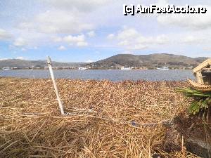 [P11] 'Lacul Titicaca [...]' / dupa ce insula e gata, se ancoreaza bine, ca sa nu ajunga peste noapte in Bolivia » foto by grecudoina
 - 
<span class="allrVoted glyphicon glyphicon-heart hidden" id="av399544"></span>
<a class="m-l-10 hidden" id="sv399544" onclick="voting_Foto_DelVot(,399544,11005)" role="button">șterge vot <span class="glyphicon glyphicon-remove"></span></a>
<a id="v9399544" class=" c-red"  onclick="voting_Foto_SetVot(399544)" role="button"><span class="glyphicon glyphicon-heart-empty"></span> <b>LIKE</b> = Votează poza</a> <img class="hidden"  id="f399544W9" src="/imagini/loader.gif" border="0" /><span class="AjErrMes hidden" id="e399544ErM"></span>