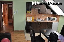 [P03] Livingul are aer conditionat, LCD si chicineta dotata corespunzator. » foto by ctc
 - 
<span class="allrVoted glyphicon glyphicon-heart hidden" id="av294681"></span>
<a class="m-l-10 hidden" id="sv294681" onclick="voting_Foto_DelVot(,294681,11025)" role="button">șterge vot <span class="glyphicon glyphicon-remove"></span></a>
<a id="v9294681" class=" c-red"  onclick="voting_Foto_SetVot(294681)" role="button"><span class="glyphicon glyphicon-heart-empty"></span> <b>LIKE</b> = Votează poza</a> <img class="hidden"  id="f294681W9" src="/imagini/loader.gif" border="0" /><span class="AjErrMes hidden" id="e294681ErM"></span>