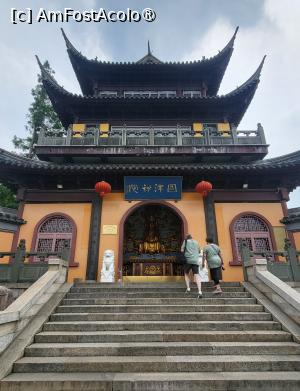 [P53] Am traversat Podul Tai’an pe Strada Caohe pentru a vedea de aproape Templul budist Yuanjin, construit in dinastia Yuan, cu o istorie de peste 600 de ani.  » foto by geani anto
 - 
<span class="allrVoted glyphicon glyphicon-heart hidden" id="av1508768"></span>
<a class="m-l-10 hidden" id="sv1508768" onclick="voting_Foto_DelVot(,1508768,11037)" role="button">șterge vot <span class="glyphicon glyphicon-remove"></span></a>
<a id="v91508768" class=" c-red"  onclick="voting_Foto_SetVot(1508768)" role="button"><span class="glyphicon glyphicon-heart-empty"></span> <b>LIKE</b> = Votează poza</a> <img class="hidden"  id="f1508768W9" src="/imagini/loader.gif" border="0" /><span class="AjErrMes hidden" id="e1508768ErM"></span>