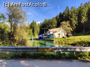 [P28] O stație de captare a apei la capătul canionului » foto by crismis
 - 
<span class="allrVoted glyphicon glyphicon-heart hidden" id="av1510707"></span>
<a class="m-l-10 hidden" id="sv1510707" onclick="voting_Foto_DelVot(,1510707,11040)" role="button">șterge vot <span class="glyphicon glyphicon-remove"></span></a>
<a id="v91510707" class=" c-red"  onclick="voting_Foto_SetVot(1510707)" role="button"><span class="glyphicon glyphicon-heart-empty"></span> <b>LIKE</b> = Votează poza</a> <img class="hidden"  id="f1510707W9" src="/imagini/loader.gif" border="0" /><span class="AjErrMes hidden" id="e1510707ErM"></span>