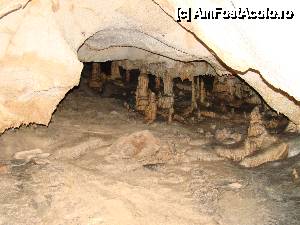 [P32] Pe aici se trece mai departe.  » foto by Utube
 - 
<span class="allrVoted glyphicon glyphicon-heart hidden" id="av408321"></span>
<a class="m-l-10 hidden" id="sv408321" onclick="voting_Foto_DelVot(,408321,11045)" role="button">șterge vot <span class="glyphicon glyphicon-remove"></span></a>
<a id="v9408321" class=" c-red"  onclick="voting_Foto_SetVot(408321)" role="button"><span class="glyphicon glyphicon-heart-empty"></span> <b>LIKE</b> = Votează poza</a> <img class="hidden"  id="f408321W9" src="/imagini/loader.gif" border="0" /><span class="AjErrMes hidden" id="e408321ErM"></span>