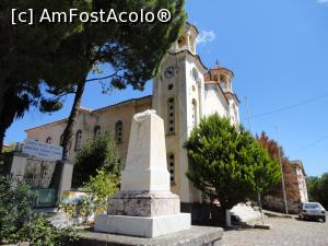 [P34] Și biserica de lângă, în plan îndepărtat, încă una.  » foto by maryka
 - 
<span class="allrVoted glyphicon glyphicon-heart hidden" id="av998955"></span>
<a class="m-l-10 hidden" id="sv998955" onclick="voting_Foto_DelVot(,998955,11090)" role="button">șterge vot <span class="glyphicon glyphicon-remove"></span></a>
<a id="v9998955" class=" c-red"  onclick="voting_Foto_SetVot(998955)" role="button"><span class="glyphicon glyphicon-heart-empty"></span> <b>LIKE</b> = Votează poza</a> <img class="hidden"  id="f998955W9" src="/imagini/loader.gif" border="0" /><span class="AjErrMes hidden" id="e998955ErM"></span>