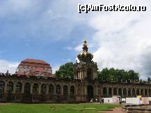 [P34] Wallpavilion in Zwinger » foto by Michi
 - 
<span class="allrVoted glyphicon glyphicon-heart hidden" id="av378350"></span>
<a class="m-l-10 hidden" id="sv378350" onclick="voting_Foto_DelVot(,378350,11101)" role="button">șterge vot <span class="glyphicon glyphicon-remove"></span></a>
<a id="v9378350" class=" c-red"  onclick="voting_Foto_SetVot(378350)" role="button"><span class="glyphicon glyphicon-heart-empty"></span> <b>LIKE</b> = Votează poza</a> <img class="hidden"  id="f378350W9" src="/imagini/loader.gif" border="0" /><span class="AjErrMes hidden" id="e378350ErM"></span>