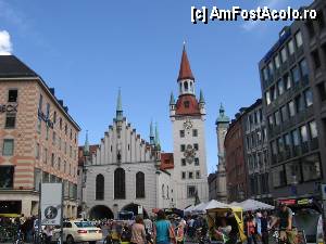 [P54] Marienplatz in Munchen » foto by Michi
 - 
<span class="allrVoted glyphicon glyphicon-heart hidden" id="av379234"></span>
<a class="m-l-10 hidden" id="sv379234" onclick="voting_Foto_DelVot(,379234,11101)" role="button">șterge vot <span class="glyphicon glyphicon-remove"></span></a>
<a id="v9379234" class=" c-red"  onclick="voting_Foto_SetVot(379234)" role="button"><span class="glyphicon glyphicon-heart-empty"></span> <b>LIKE</b> = Votează poza</a> <img class="hidden"  id="f379234W9" src="/imagini/loader.gif" border="0" /><span class="AjErrMes hidden" id="e379234ErM"></span>