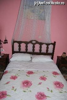 [P03] Greek House Hotel - patul din apartament » foto by deliutza27
 - 
<span class="allrVoted glyphicon glyphicon-heart hidden" id="av298985"></span>
<a class="m-l-10 hidden" id="sv298985" onclick="voting_Foto_DelVot(,298985,11122)" role="button">șterge vot <span class="glyphicon glyphicon-remove"></span></a>
<a id="v9298985" class=" c-red"  onclick="voting_Foto_SetVot(298985)" role="button"><span class="glyphicon glyphicon-heart-empty"></span> <b>LIKE</b> = Votează poza</a> <img class="hidden"  id="f298985W9" src="/imagini/loader.gif" border="0" /><span class="AjErrMes hidden" id="e298985ErM"></span>