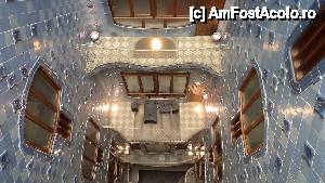 [P13] Casa Battlo. A doua curte interioara-in alte nuante de albastru » foto by mihaela_b
 - 
<span class="allrVoted glyphicon glyphicon-heart hidden" id="av467329"></span>
<a class="m-l-10 hidden" id="sv467329" onclick="voting_Foto_DelVot(,467329,11160)" role="button">șterge vot <span class="glyphicon glyphicon-remove"></span></a>
<a id="v9467329" class=" c-red"  onclick="voting_Foto_SetVot(467329)" role="button"><span class="glyphicon glyphicon-heart-empty"></span> <b>LIKE</b> = Votează poza</a> <img class="hidden"  id="f467329W9" src="/imagini/loader.gif" border="0" /><span class="AjErrMes hidden" id="e467329ErM"></span>