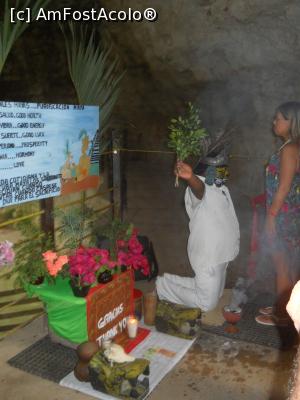 [P19] ritual de purificare la intrarea in cenota » foto by MoniQ69
 - 
<span class="allrVoted glyphicon glyphicon-heart hidden" id="av757622"></span>
<a class="m-l-10 hidden" id="sv757622" onclick="voting_Foto_DelVot(,757622,11225)" role="button">șterge vot <span class="glyphicon glyphicon-remove"></span></a>
<a id="v9757622" class=" c-red"  onclick="voting_Foto_SetVot(757622)" role="button"><span class="glyphicon glyphicon-heart-empty"></span> <b>LIKE</b> = Votează poza</a> <img class="hidden"  id="f757622W9" src="/imagini/loader.gif" border="0" /><span class="AjErrMes hidden" id="e757622ErM"></span>
