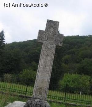 [P16] Cruce la Sâmbăta de Sus în amintirea partizanilor din mţii Făgăraş » foto by Michi
 - 
<span class="allrVoted glyphicon glyphicon-heart hidden" id="av1496994"></span>
<a class="m-l-10 hidden" id="sv1496994" onclick="voting_Foto_DelVot(,1496994,11234)" role="button">șterge vot <span class="glyphicon glyphicon-remove"></span></a>
<a id="v91496994" class=" c-red"  onclick="voting_Foto_SetVot(1496994)" role="button"><span class="glyphicon glyphicon-heart-empty"></span> <b>LIKE</b> = Votează poza</a> <img class="hidden"  id="f1496994W9" src="/imagini/loader.gif" border="0" /><span class="AjErrMes hidden" id="e1496994ErM"></span>