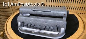 [P82] 82, Mai că îmi vine să cred că aceasta este o mașină de scris în alfabetul Braille. » foto by msnd
 - 
<span class="allrVoted glyphicon glyphicon-heart hidden" id="av1501181"></span>
<a class="m-l-10 hidden" id="sv1501181" onclick="voting_Foto_DelVot(,1501181,11270)" role="button">șterge vot <span class="glyphicon glyphicon-remove"></span></a>
<a id="v91501181" class=" c-red"  onclick="voting_Foto_SetVot(1501181)" role="button"><span class="glyphicon glyphicon-heart-empty"></span> <b>LIKE</b> = Votează poza</a> <img class="hidden"  id="f1501181W9" src="/imagini/loader.gif" border="0" /><span class="AjErrMes hidden" id="e1501181ErM"></span>