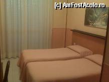[P02] Camera in care am stat, vazuta de la intrare. » foto by fanespoitorul
 - 
<span class="allrVoted glyphicon glyphicon-heart hidden" id="av306790"></span>
<a class="m-l-10 hidden" id="sv306790" onclick="voting_Foto_DelVot(,306790,11323)" role="button">șterge vot <span class="glyphicon glyphicon-remove"></span></a>
<a id="v9306790" class=" c-red"  onclick="voting_Foto_SetVot(306790)" role="button"><span class="glyphicon glyphicon-heart-empty"></span> <b>LIKE</b> = Votează poza</a> <img class="hidden"  id="f306790W9" src="/imagini/loader.gif" border="0" /><span class="AjErrMes hidden" id="e306790ErM"></span>