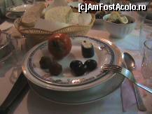 [P13] Aperitivul la masa de la hram » foto by Clotilde
 - 
<span class="allrVoted glyphicon glyphicon-heart hidden" id="av109901"></span>
<a class="m-l-10 hidden" id="sv109901" onclick="voting_Foto_DelVot(,109901,11329)" role="button">șterge vot <span class="glyphicon glyphicon-remove"></span></a>
<a id="v9109901" class=" c-red"  onclick="voting_Foto_SetVot(109901)" role="button"><span class="glyphicon glyphicon-heart-empty"></span> <b>LIKE</b> = Votează poza</a> <img class="hidden"  id="f109901W9" src="/imagini/loader.gif" border="0" /><span class="AjErrMes hidden" id="e109901ErM"></span>
