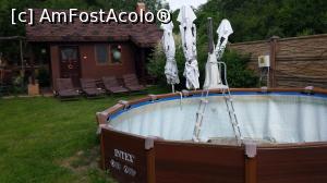 [P06] piscina fara apa... eram cam frig » foto by Chloe
 - 
<span class="allrVoted glyphicon glyphicon-heart hidden" id="av877889"></span>
<a class="m-l-10 hidden" id="sv877889" onclick="voting_Foto_DelVot(,877889,11380)" role="button">șterge vot <span class="glyphicon glyphicon-remove"></span></a>
<a id="v9877889" class=" c-red"  onclick="voting_Foto_SetVot(877889)" role="button"><span class="glyphicon glyphicon-heart-empty"></span> <b>LIKE</b> = Votează poza</a> <img class="hidden"  id="f877889W9" src="/imagini/loader.gif" border="0" /><span class="AjErrMes hidden" id="e877889ErM"></span>