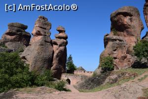 [P07] Stancile din Belogradchik » foto by hopyk
 - 
<span class="allrVoted glyphicon glyphicon-heart hidden" id="av936574"></span>
<a class="m-l-10 hidden" id="sv936574" onclick="voting_Foto_DelVot(,936574,11404)" role="button">șterge vot <span class="glyphicon glyphicon-remove"></span></a>
<a id="v9936574" class=" c-red"  onclick="voting_Foto_SetVot(936574)" role="button"><span class="glyphicon glyphicon-heart-empty"></span> <b>LIKE</b> = Votează poza</a> <img class="hidden"  id="f936574W9" src="/imagini/loader.gif" border="0" /><span class="AjErrMes hidden" id="e936574ErM"></span>