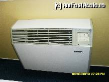 [P23] una dintre instalatiile de aer conditionat. » foto by adryana
 - 
<span class="allrVoted glyphicon glyphicon-heart hidden" id="av312262"></span>
<a class="m-l-10 hidden" id="sv312262" onclick="voting_Foto_DelVot(,312262,11441)" role="button">șterge vot <span class="glyphicon glyphicon-remove"></span></a>
<a id="v9312262" class=" c-red"  onclick="voting_Foto_SetVot(312262)" role="button"><span class="glyphicon glyphicon-heart-empty"></span> <b>LIKE</b> = Votează poza</a> <img class="hidden"  id="f312262W9" src="/imagini/loader.gif" border="0" /><span class="AjErrMes hidden" id="e312262ErM"></span>