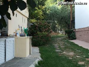 [P23] tot ulicioara din spate, aici inspre curtile vecine » foto by Dan&Ema
 - 
<span class="allrVoted glyphicon glyphicon-heart hidden" id="av673698"></span>
<a class="m-l-10 hidden" id="sv673698" onclick="voting_Foto_DelVot(,673698,11446)" role="button">șterge vot <span class="glyphicon glyphicon-remove"></span></a>
<a id="v9673698" class=" c-red"  onclick="voting_Foto_SetVot(673698)" role="button"><span class="glyphicon glyphicon-heart-empty"></span> <b>LIKE</b> = Votează poza</a> <img class="hidden"  id="f673698W9" src="/imagini/loader.gif" border="0" /><span class="AjErrMes hidden" id="e673698ErM"></span>