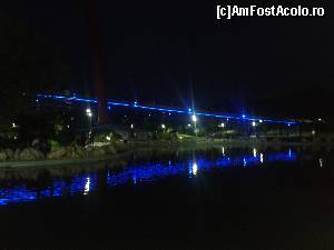 [P14] La fel ca mai sus lumina lumineaza podul (in) albastru » foto by mugur007
 - 
<span class="allrVoted glyphicon glyphicon-heart hidden" id="av627624"></span>
<a class="m-l-10 hidden" id="sv627624" onclick="voting_Foto_DelVot(,627624,11447)" role="button">șterge vot <span class="glyphicon glyphicon-remove"></span></a>
<a id="v9627624" class=" c-red"  onclick="voting_Foto_SetVot(627624)" role="button"><span class="glyphicon glyphicon-heart-empty"></span> <b>LIKE</b> = Votează poza</a> <img class="hidden"  id="f627624W9" src="/imagini/loader.gif" border="0" /><span class="AjErrMes hidden" id="e627624ErM"></span>