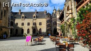 [P88] Castelul Marienburg - terasa restaurantului, curtea interioară » foto by k-lator
 - 
<span class="allrVoted glyphicon glyphicon-heart hidden" id="av1384811"></span>
<a class="m-l-10 hidden" id="sv1384811" onclick="voting_Foto_DelVot(,1384811,11476)" role="button">șterge vot <span class="glyphicon glyphicon-remove"></span></a>
<a id="v91384811" class=" c-red"  onclick="voting_Foto_SetVot(1384811)" role="button"><span class="glyphicon glyphicon-heart-empty"></span> <b>LIKE</b> = Votează poza</a> <img class="hidden"  id="f1384811W9" src="/imagini/loader.gif" border="0" /><span class="AjErrMes hidden" id="e1384811ErM"></span>