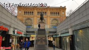 [P01] Statuia ecvestră a regelui Hanovrei, Ernst-August I, văzută din Nikki-de-Saint-Phalle-Promenade » foto by Costi
 - 
<span class="allrVoted glyphicon glyphicon-heart hidden" id="av1152251"></span>
<a class="m-l-10 hidden" id="sv1152251" onclick="voting_Foto_DelVot(,1152251,11476)" role="button">șterge vot <span class="glyphicon glyphicon-remove"></span></a>
<a id="v91152251" class=" c-red"  onclick="voting_Foto_SetVot(1152251)" role="button"><span class="glyphicon glyphicon-heart-empty"></span> <b>LIKE</b> = Votează poza</a> <img class="hidden"  id="f1152251W9" src="/imagini/loader.gif" border="0" /><span class="AjErrMes hidden" id="e1152251ErM"></span>