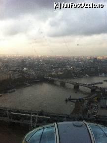 [P34] vedere pe ploaie din London Eye » foto by ariana
 - 
<span class="allrVoted glyphicon glyphicon-heart hidden" id="av313778"></span>
<a class="m-l-10 hidden" id="sv313778" onclick="voting_Foto_DelVot(,313778,11477)" role="button">șterge vot <span class="glyphicon glyphicon-remove"></span></a>
<a id="v9313778" class=" c-red"  onclick="voting_Foto_SetVot(313778)" role="button"><span class="glyphicon glyphicon-heart-empty"></span> <b>LIKE</b> = Votează poza</a> <img class="hidden"  id="f313778W9" src="/imagini/loader.gif" border="0" /><span class="AjErrMes hidden" id="e313778ErM"></span>