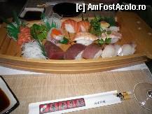 [P16] sushi in restaurantul japonez al hotelului » foto by roxana.tomina
 - 
<span class="allrVoted glyphicon glyphicon-heart hidden" id="av314693"></span>
<a class="m-l-10 hidden" id="sv314693" onclick="voting_Foto_DelVot(,314693,11480)" role="button">șterge vot <span class="glyphicon glyphicon-remove"></span></a>
<a id="v9314693" class=" c-red"  onclick="voting_Foto_SetVot(314693)" role="button"><span class="glyphicon glyphicon-heart-empty"></span> <b>LIKE</b> = Votează poza</a> <img class="hidden"  id="f314693W9" src="/imagini/loader.gif" border="0" /><span class="AjErrMes hidden" id="e314693ErM"></span>