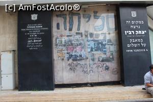 [P49] Tel Aviv, Piața Rabin, Memorialul Yitzhak Rabin, Graffiti și imagini din perioada asasinatului » foto by mprofeanu
 - 
<span class="allrVoted glyphicon glyphicon-heart hidden" id="av962523"></span>
<a class="m-l-10 hidden" id="sv962523" onclick="voting_Foto_DelVot(,962523,11509)" role="button">șterge vot <span class="glyphicon glyphicon-remove"></span></a>
<a id="v9962523" class=" c-red"  onclick="voting_Foto_SetVot(962523)" role="button"><span class="glyphicon glyphicon-heart-empty"></span> <b>LIKE</b> = Votează poza</a> <img class="hidden"  id="f962523W9" src="/imagini/loader.gif" border="0" /><span class="AjErrMes hidden" id="e962523ErM"></span>