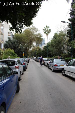 [P52] Tel Aviv, Strada Zeitlin cu blocuri cu puține etaje și mult verde... ca peste tot în Tel Aviv » foto by mprofeanu
 - 
<span class="allrVoted glyphicon glyphicon-heart hidden" id="av962530"></span>
<a class="m-l-10 hidden" id="sv962530" onclick="voting_Foto_DelVot(,962530,11509)" role="button">șterge vot <span class="glyphicon glyphicon-remove"></span></a>
<a id="v9962530" class=" c-red"  onclick="voting_Foto_SetVot(962530)" role="button"><span class="glyphicon glyphicon-heart-empty"></span> <b>LIKE</b> = Votează poza</a> <img class="hidden"  id="f962530W9" src="/imagini/loader.gif" border="0" /><span class="AjErrMes hidden" id="e962530ErM"></span>