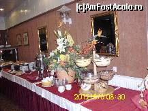 [P11] micul dejun in restaurantul hotelului » foto by amero
 - 
<span class="allrVoted glyphicon glyphicon-heart hidden" id="av316717"></span>
<a class="m-l-10 hidden" id="sv316717" onclick="voting_Foto_DelVot(,316717,11529)" role="button">șterge vot <span class="glyphicon glyphicon-remove"></span></a>
<a id="v9316717" class=" c-red"  onclick="voting_Foto_SetVot(316717)" role="button"><span class="glyphicon glyphicon-heart-empty"></span> <b>LIKE</b> = Votează poza</a> <img class="hidden"  id="f316717W9" src="/imagini/loader.gif" border="0" /><span class="AjErrMes hidden" id="e316717ErM"></span>