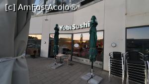 [P41] Yobi Sushi - sushi ad libitum - exterior » foto by Dragoș_MD
 - 
<span class="allrVoted glyphicon glyphicon-heart hidden" id="av1508840"></span>
<a class="m-l-10 hidden" id="sv1508840" onclick="voting_Foto_DelVot(,1508840,11635)" role="button">șterge vot <span class="glyphicon glyphicon-remove"></span></a>
<a id="v91508840" class=" c-red"  onclick="voting_Foto_SetVot(1508840)" role="button"><span class="glyphicon glyphicon-heart-empty"></span> <b>LIKE</b> = Votează poza</a> <img class="hidden"  id="f1508840W9" src="/imagini/loader.gif" border="0" /><span class="AjErrMes hidden" id="e1508840ErM"></span>